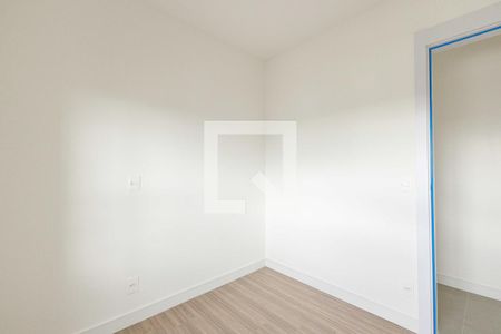 Quarto  de apartamento para alugar com 2 quartos, 71m² em Jardim Lindóia, Porto Alegre