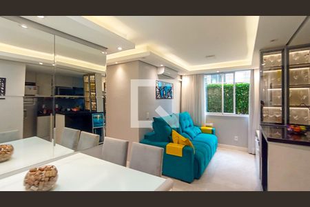 Apartamento à venda com 3 quartos, 62m² em Cavalhada, Porto Alegre