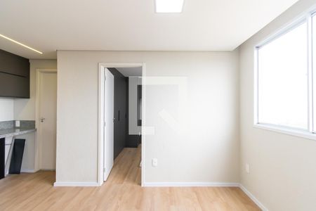 Sala de apartamento para alugar com 2 quartos, 37m² em Jardim Santa Adelia, São Paulo
