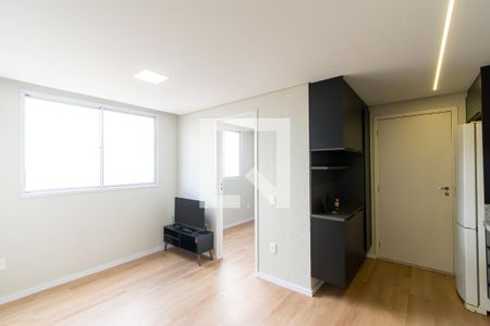 Sala de apartamento para alugar com 2 quartos, 37m² em Jardim Santa Adelia, São Paulo