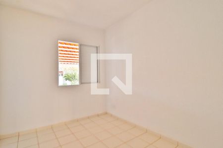 Quarto 2 de casa de condomínio para alugar com 2 quartos, 66m² em Aclimação, Uberlândia