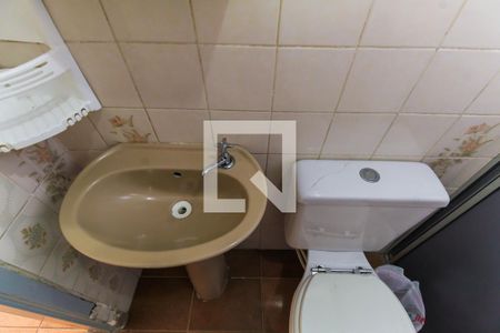 Banheiro de casa para alugar com 1 quarto, 40m² em Vila Libanesa, São Paulo