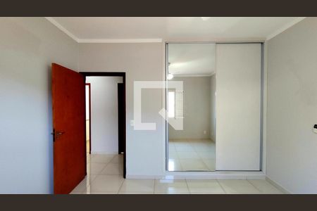 Casa de Condomínio para alugar com 3 quartos, 298m² em Residencial Paineiras, Paulínia