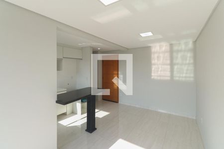 Sala de apartamento para alugar com 3 quartos, 65m² em Vila Nova Mazzei, São Paulo