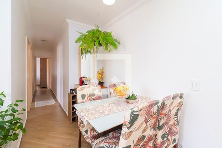 Sala de apartamento à venda com 3 quartos, 70m² em Itaquera, São Paulo