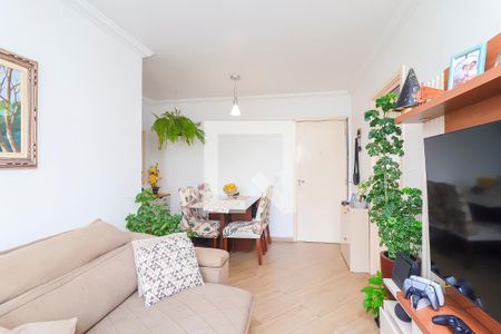 Sala de apartamento à venda com 3 quartos, 70m² em Itaquera, São Paulo