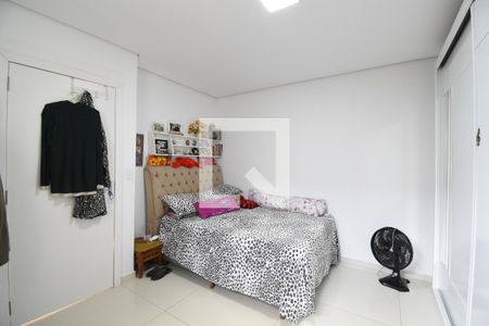 Quarto 1 de casa para alugar com 5 quartos, 300m² em Barreirinha, Curitiba
