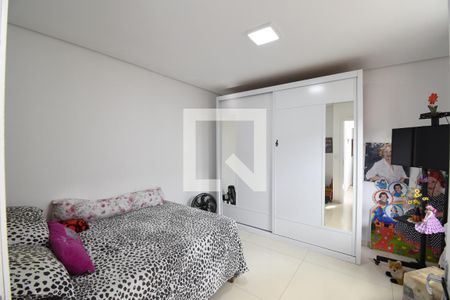 Quarto 1 de casa para alugar com 5 quartos, 300m² em Barreirinha, Curitiba