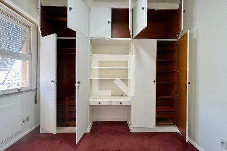 Quarto 1 de apartamento para alugar com 5 quartos, 130m² em Copacabana, Rio de Janeiro