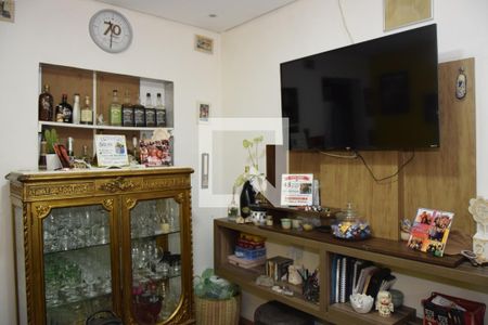 Sala de casa para alugar com 3 quartos, 120m² em Jardim de Lourdes, Embu das Artes