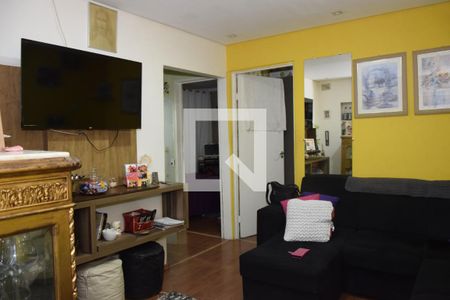 Sala de casa para alugar com 3 quartos, 120m² em Jardim de Lourdes, Embu das Artes