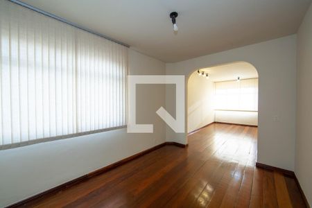 SALA de apartamento para alugar com 4 quartos, 145m² em Santo Antônio, Belo Horizonte