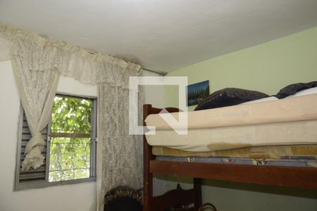 Quarto de casa para alugar com 1 quarto, 120m² em Jardim de Lourdes, Embu das Artes