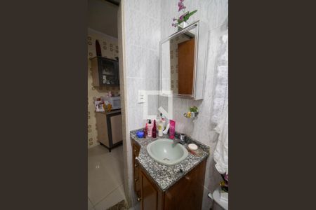 BANHEIRO de casa à venda com 7 quartos, 300m² em Vila Romero, São Paulo