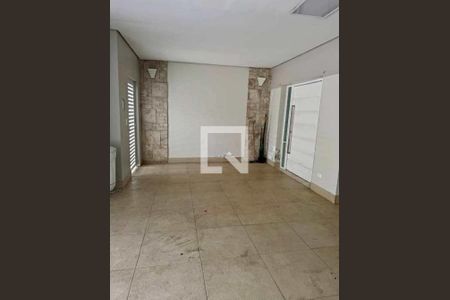 Casa à venda com 5 quartos, 220m² em Parque Bandeirante, Santo André