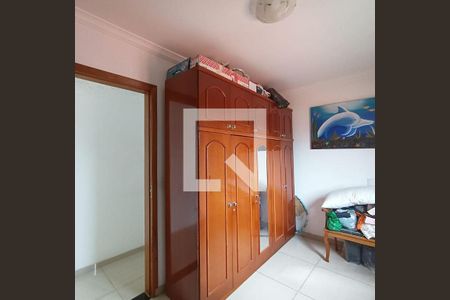Casa à venda com 4 quartos, 240m² em Piqueri, São Paulo