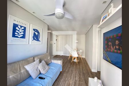 Apartamento à venda com 2 quartos, 48m² em Del Castilho, Rio de Janeiro