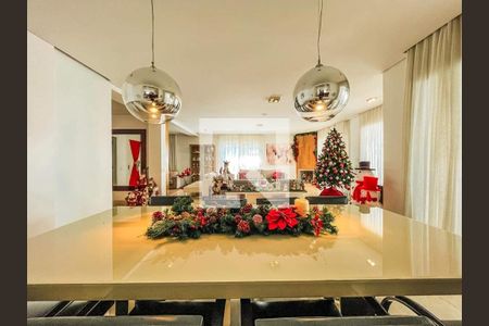 Apartamento à venda com 4 quartos, 302m² em Vila Uberabinha, São Paulo