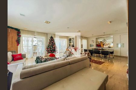 Apartamento à venda com 4 quartos, 302m² em Vila Uberabinha, São Paulo