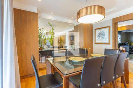 Sala de apartamento à venda com 4 quartos, 249m² em Indianópolis, São Paulo