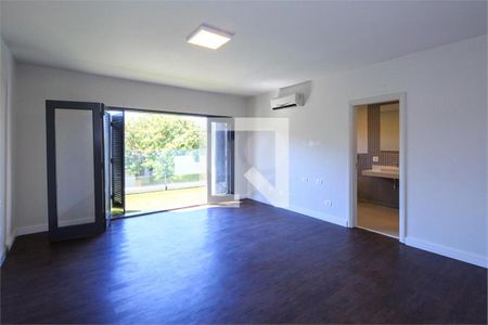 Casa à venda com 4 quartos, 748m² em Jardim Cordeiro, São Paulo