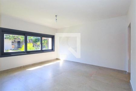 Casa à venda com 4 quartos, 748m² em Jardim Cordeiro, São Paulo
