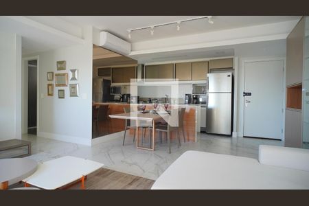 Sala  de apartamento para alugar com 2 quartos, 91m² em São João, Porto Alegre