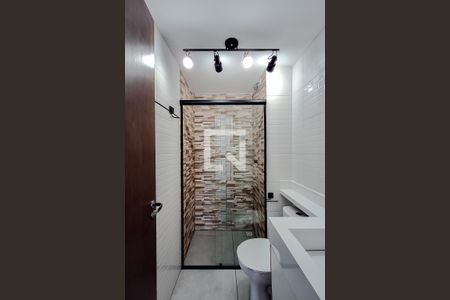 Banheiro de kitnet/studio para alugar com 1 quarto, 25m² em Ipiranga, São Paulo