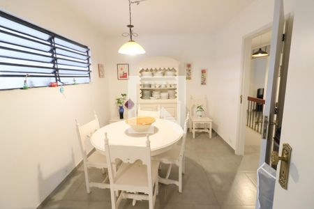 Sala 3 de casa à venda com 5 quartos, 500m² em Continental, Osasco