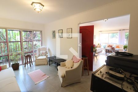 Sala 2 de casa à venda com 5 quartos, 500m² em Continental, Osasco