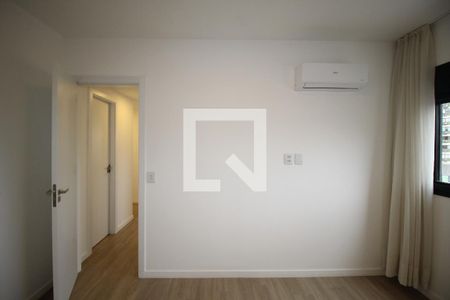 Suíte 1 de apartamento à venda com 2 quartos, 62m² em Rio Branco, Porto Alegre