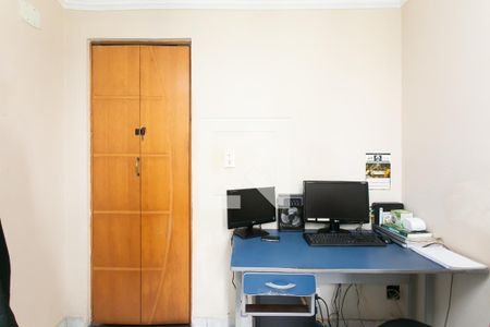 Quarto 1  de apartamento para alugar com 2 quartos, 47m² em Jardins Recanto das Rosas, São Paulo