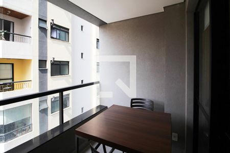 Varanda de kitnet/studio para alugar com 1 quarto, 26m² em Vila Olímpia, São Paulo