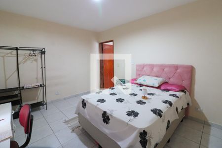 Suíte 1 de casa para alugar com 1 quarto, 60m² em Vila Yara, Osasco