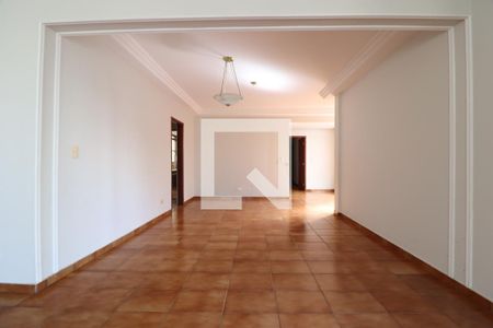 Sala de apartamento para alugar com 4 quartos, 203m² em Tabajaras, Uberlândia