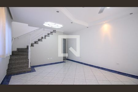 Casa à venda com 3 quartos, 128m² em Vila Prudente, São Paulo