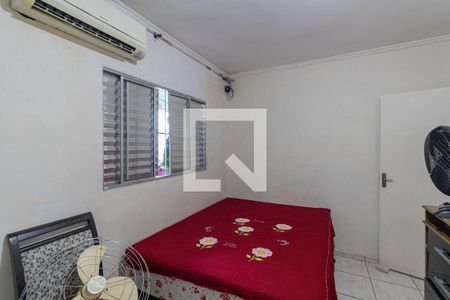 Quarto 1 de casa à venda com 2 quartos, 250m² em Cidade Antônio Estêvão de Carvalho, São Paulo