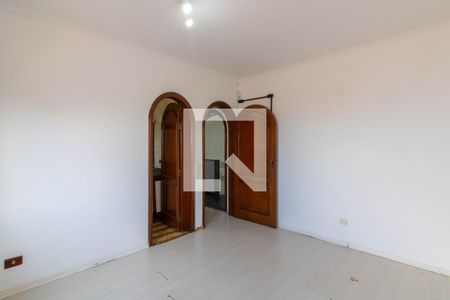 Suíte de casa para alugar com 2 quartos, 250m² em Jardim Santa Mena, Guarulhos