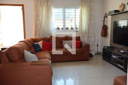 Sala de casa para alugar com 2 quartos, 185m² em Jardim Santa Adelia, São Paulo