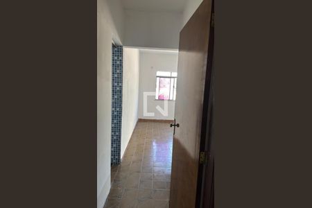 Quarto de apartamento para alugar com 2 quartos, 65m² em Santa Cruz, Rio de Janeiro