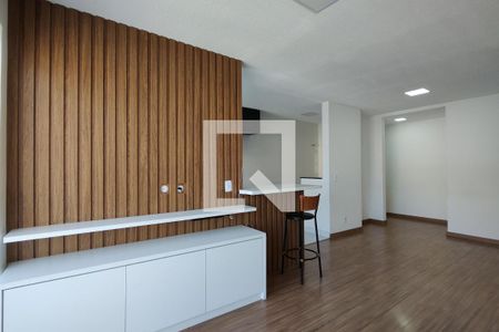 Sala de apartamento para alugar com 2 quartos, 60m² em Taquara, Rio de Janeiro