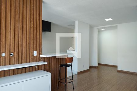 Sala de apartamento para alugar com 2 quartos, 60m² em Taquara, Rio de Janeiro