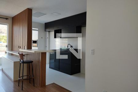 Sala de apartamento para alugar com 2 quartos, 60m² em Taquara, Rio de Janeiro