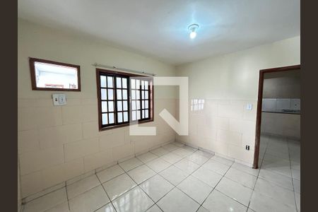 Quarto de casa para alugar com 1 quarto, 45m² em Magalhães Bastos, Rio de Janeiro