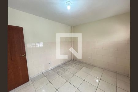 Quarto de casa para alugar com 1 quarto, 45m² em Magalhães Bastos, Rio de Janeiro