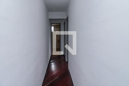 corredor para os cômodos_1 de apartamento para alugar com 2 quartos, 70m² em Jardim Patente Novo, São Paulo