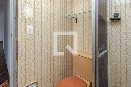 banheiro social_2 de apartamento para alugar com 2 quartos, 70m² em Jardim Patente Novo, São Paulo