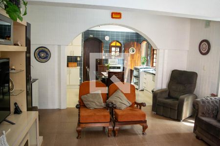 Sala de casa à venda com 6 quartos, 212m² em Penha de França, São Paulo