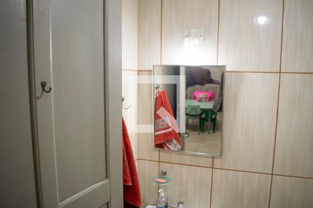 Banheiro de serviço de casa à venda com 6 quartos, 212m² em Penha de França, São Paulo