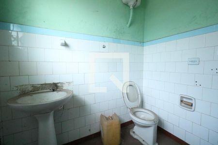 Banheiro de casa à venda com 2 quartos, 276m² em Centro, Diadema